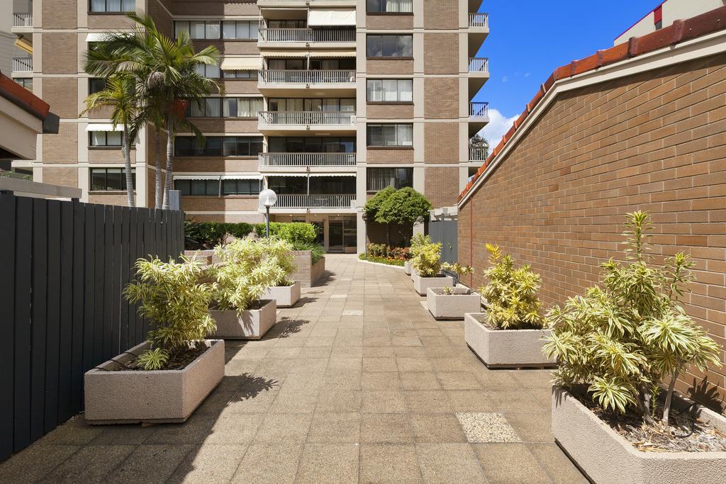 The Gardens Apartments Brisbane Extérieur photo